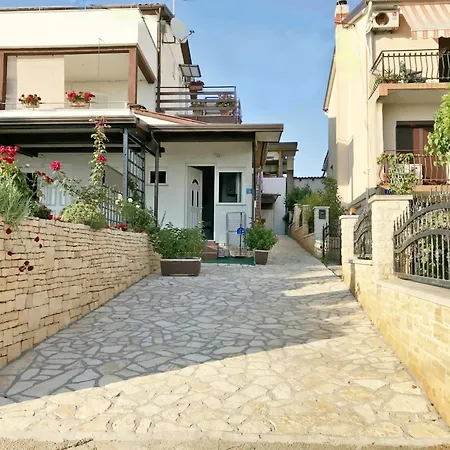 Sea-view In A Quiet Area